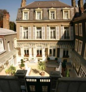 Boulogne B&B - Enclos de l'évêché